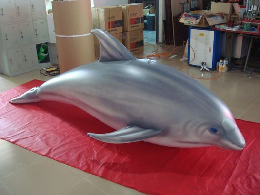 дельфин 1.5m длинный воздухонепроницаемый сформировал дисплей игрушки бассейна в выставочном зале